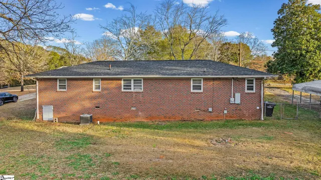 $229,900 | 304 Fleming Drive, Anderson, SC 29621
