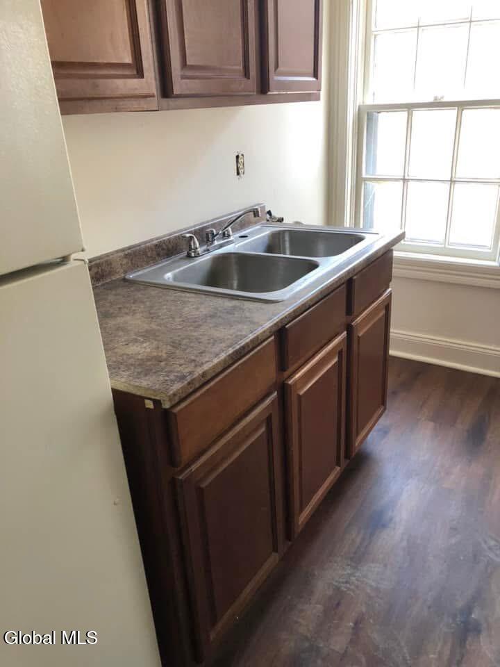 7 Union Street Schenectady, NY 12305 - Photo 33 of 45 Apartment 3 Kitchen