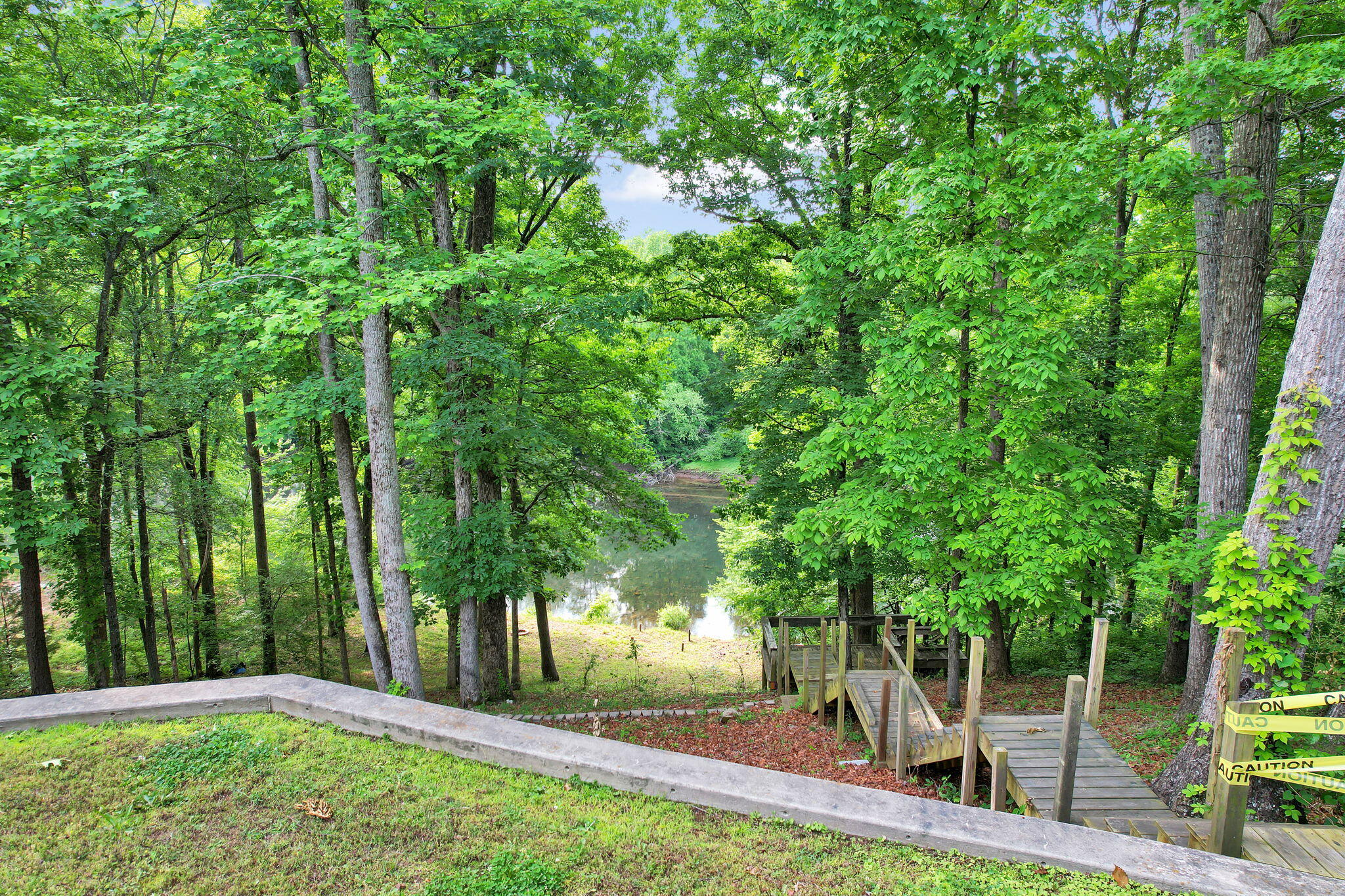 176 Rivers Edge Lane Benton, TN 37307 - Photo 5 of 61 lea 6