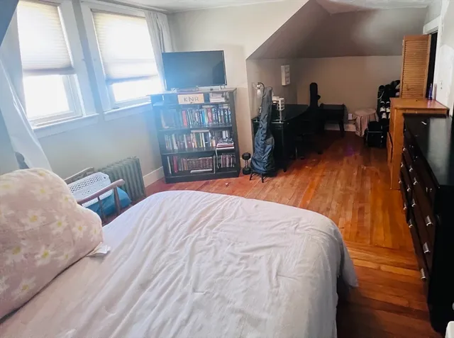 $339,900 | 118 Beaconsfield Road, Worcester, MA 01602