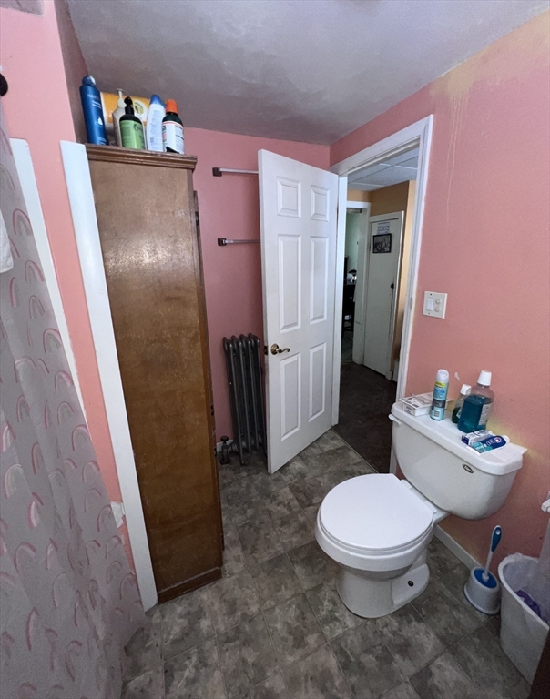 118 Beaconsfield Road Worcester, MA 01602 - Photo 9 of 19