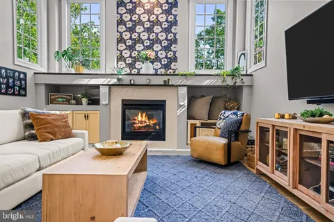 $1,350,000 | 5 Somerton Square, Medford, NJ 08055