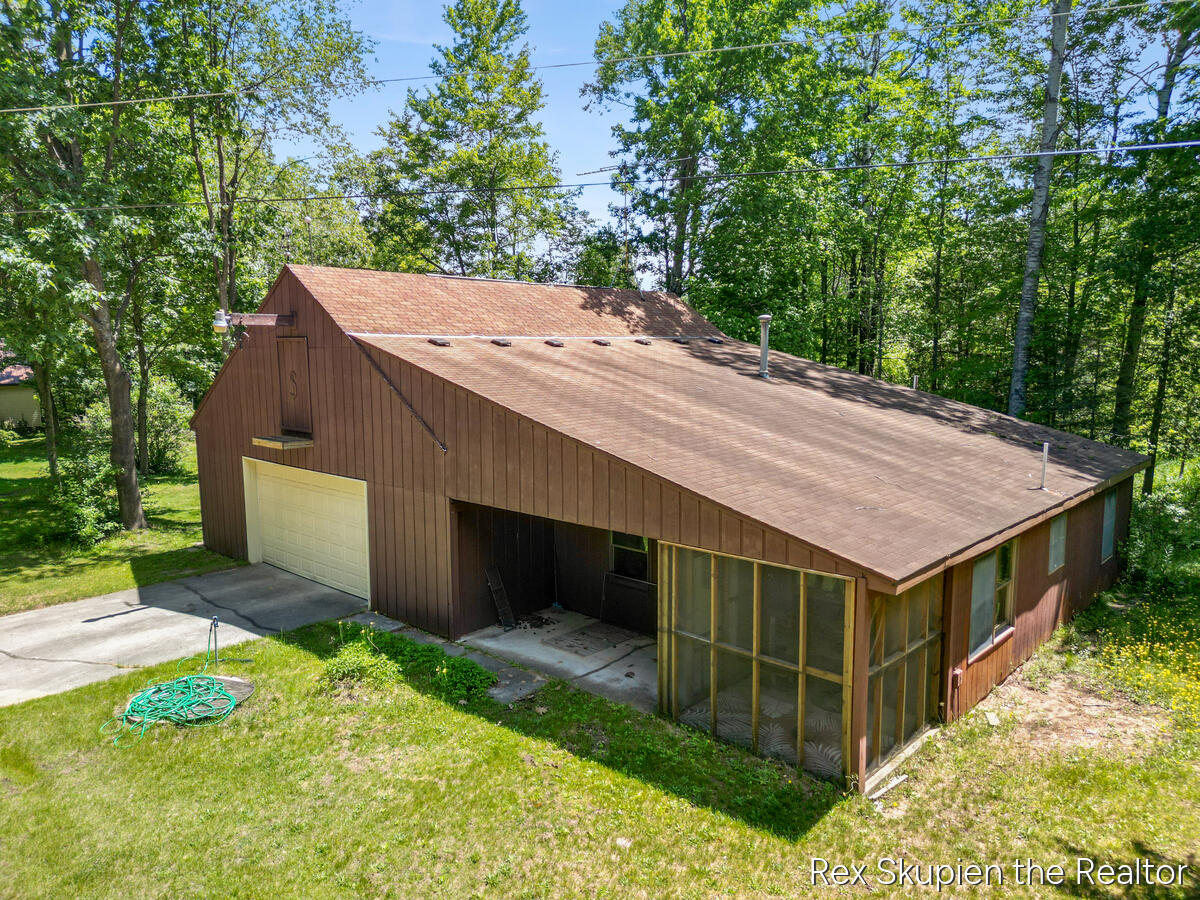 3497 West Baseline Road White Cloud, MI 49349 - Photo 8 of 49