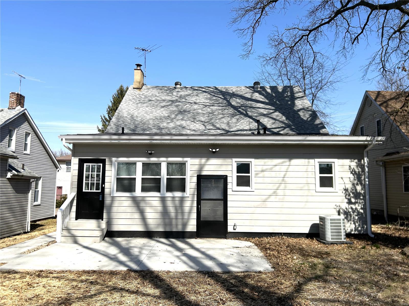 719 Hecker Street Belleville, IL 62221 - Photo 27 of 30 Gallery Image 27