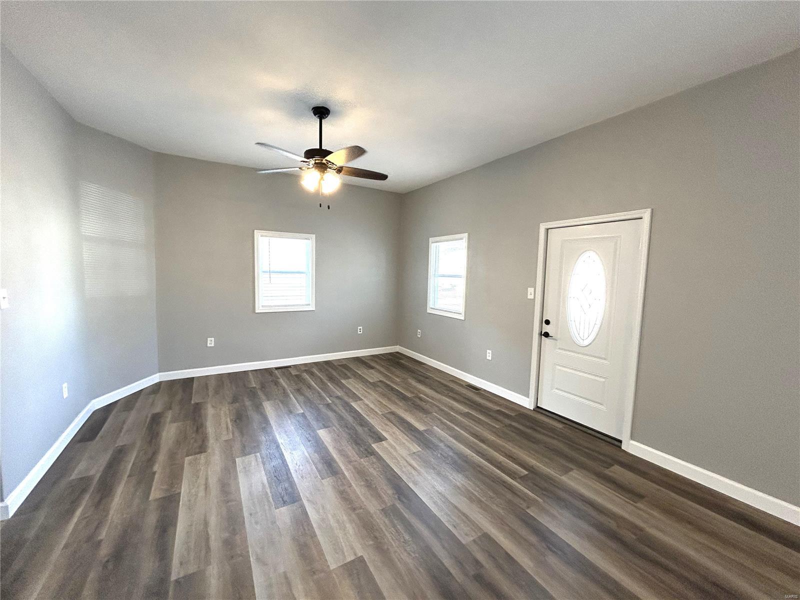 719 Hecker Street Belleville, IL 62221 - Photo 10 of 30 Gallery Image 10