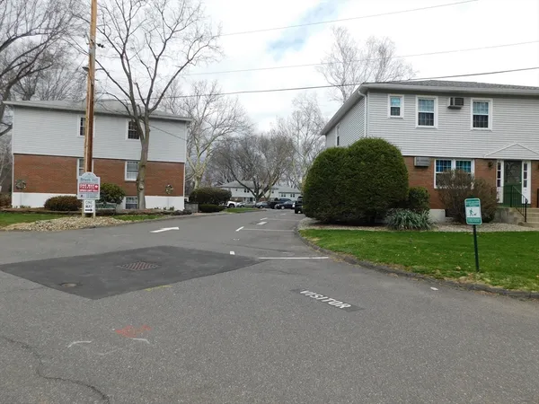 $199,000 | 80 Brush Hill Avenue, Unit 51, West Springfield, MA 01089