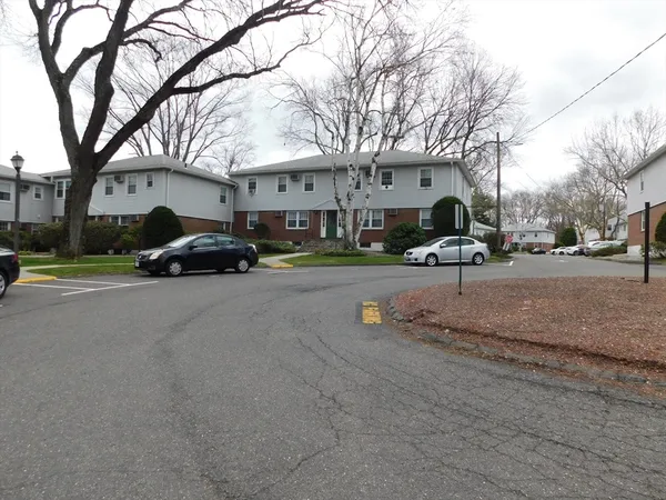 $199,000 | 80 Brush Hill Avenue, Unit 51, West Springfield, MA 01089