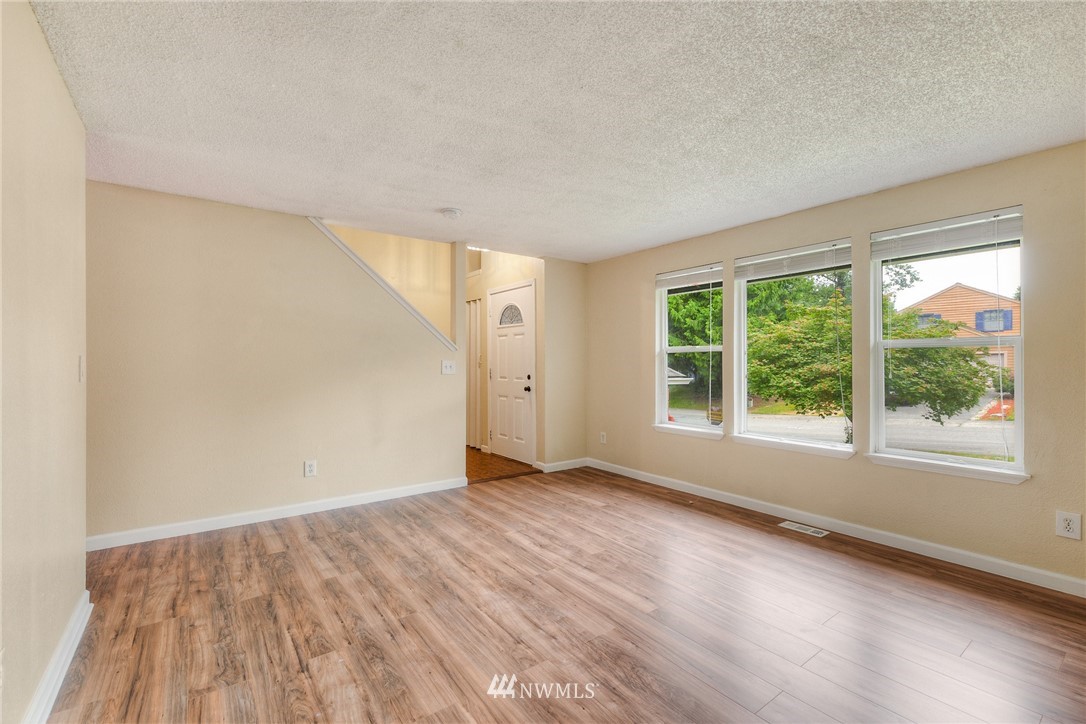 14519 Southeast 196th Place Renton, WA 98058 - Photo 2 of 20 Gallery Image 2