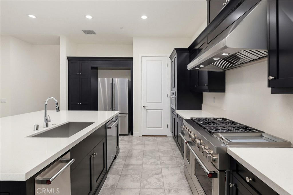 20732 Bluebird Court Porter Ranch, CA 91326 - Photo 8 of 33