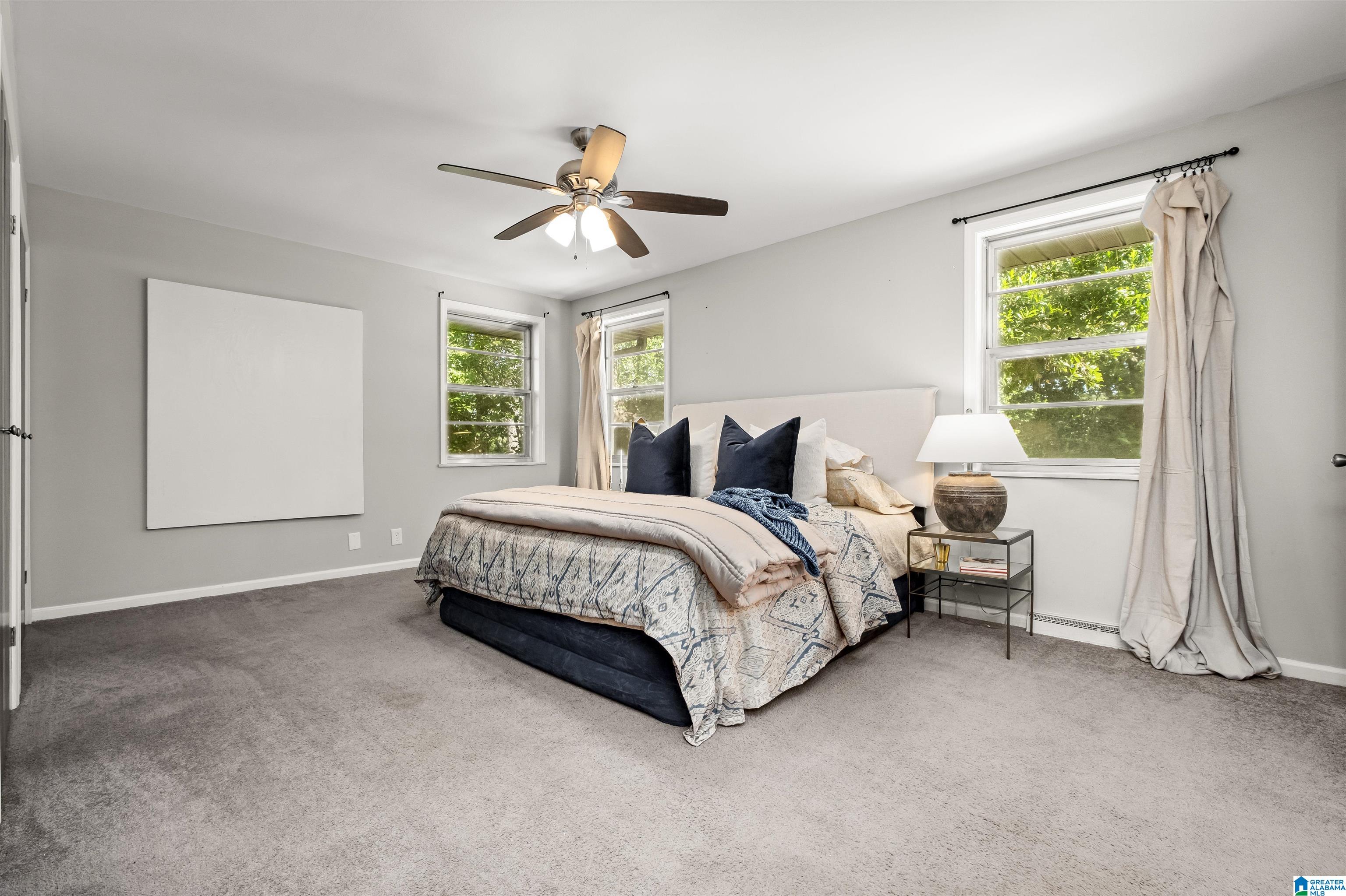905 Ridgewood Circle Birmingham, AL 35235 - Photo 14 of 38