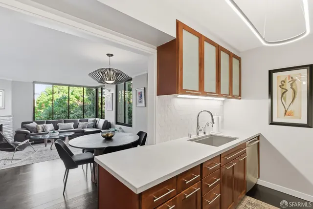 $895,000 | 152 Lombard Street, Unit 405, San Francisco, CA 94111