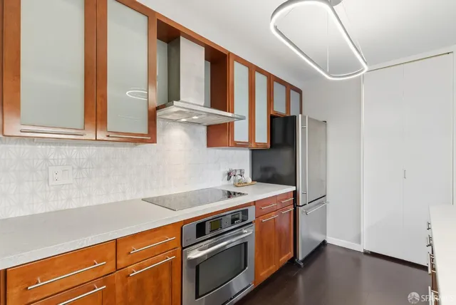 $895,000 | 152 Lombard Street, Unit 405, San Francisco, CA 94111