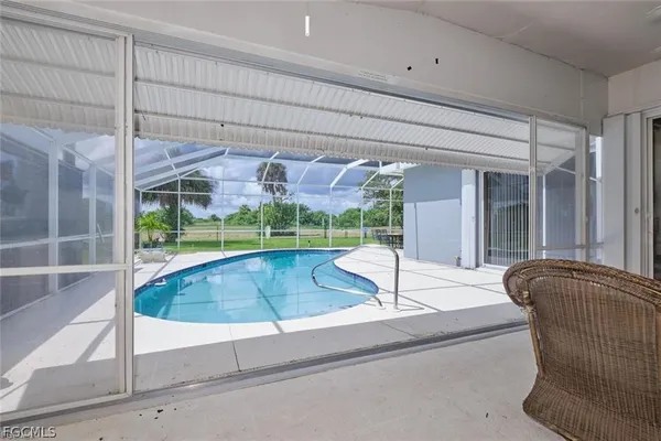 $2,700 | 734 Milwaukee Boulevard, Lehigh Acres, FL 33974