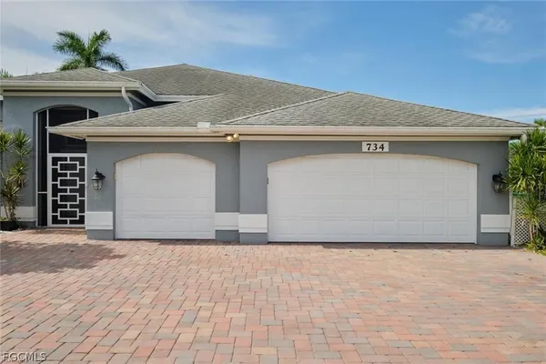 $2,700 | 734 Milwaukee Boulevard, Lehigh Acres, FL 33974