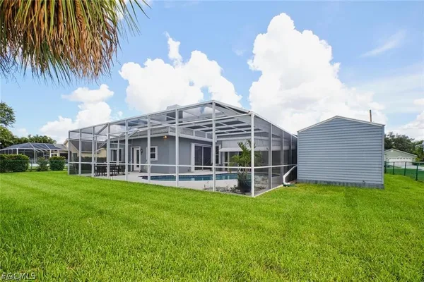 $2,700 | 734 Milwaukee Boulevard, Lehigh Acres, FL 33974