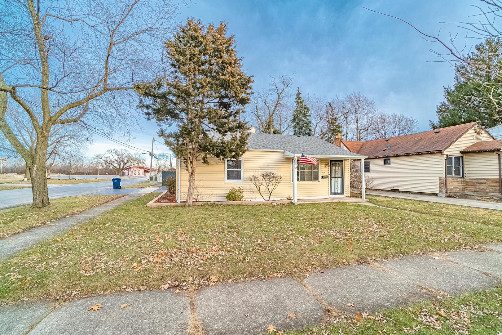 14501 Spaulding Avenue Midlothian, IL 60445 - Photo 1 of 33