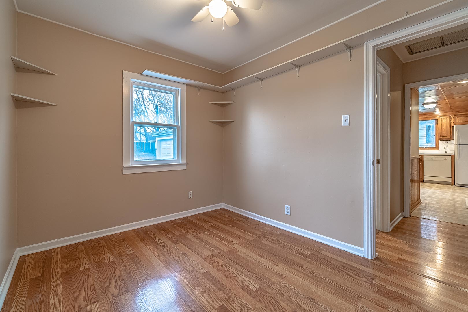14501 Spaulding Avenue Midlothian, IL 60445 - Photo 9 of 33