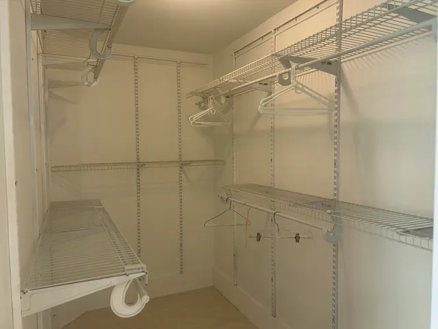 $3,900 | 9201 Northwest 55th Street, Sunrise, FL 33351