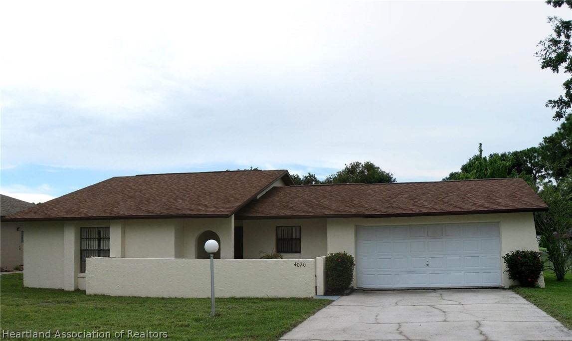 4020 Ramiro Street Sebring, FL 33872 - Photo 1 of 26 Gallery Image 1