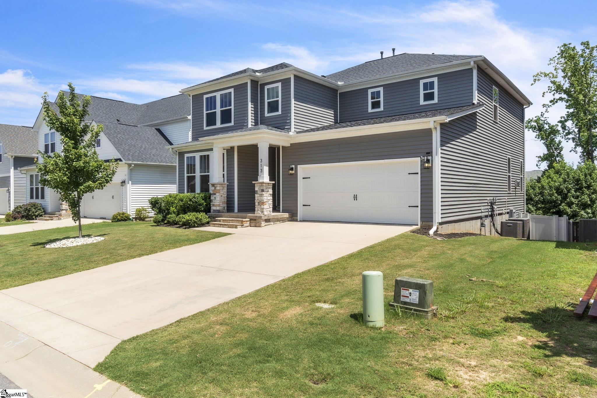 313 Foxbank Circle Greer, SC 29651 - Photo 3 of 50