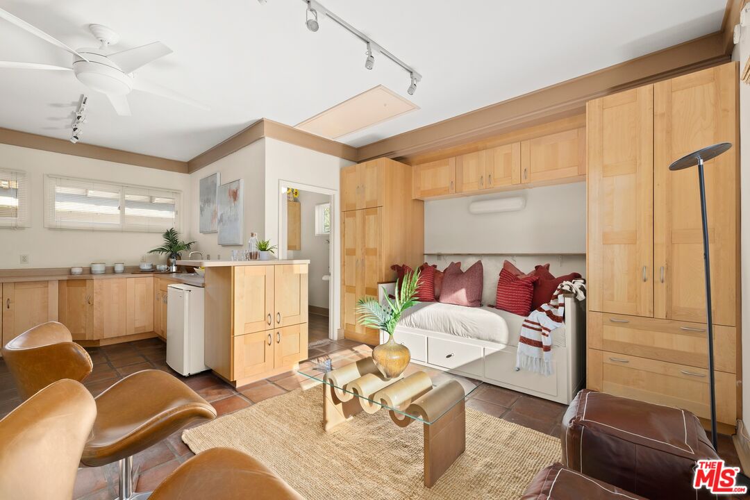 2557 Roscomare Road Los Angeles, CA 90077 - Photo 16 of 30