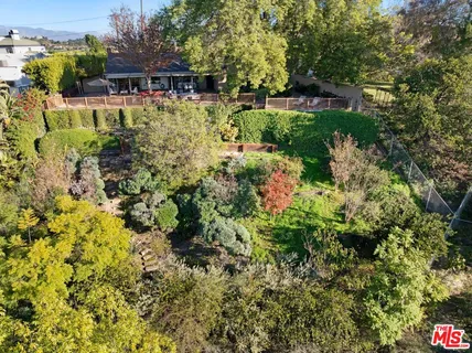 $2,495,000 | 2557 Roscomare Road, Los Angeles, CA 90077