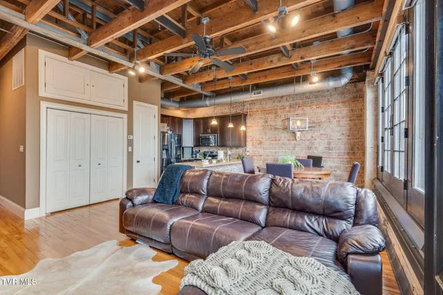 $340,000 | 217 Broad Street, Unit 306, Kingsport, TN 37660