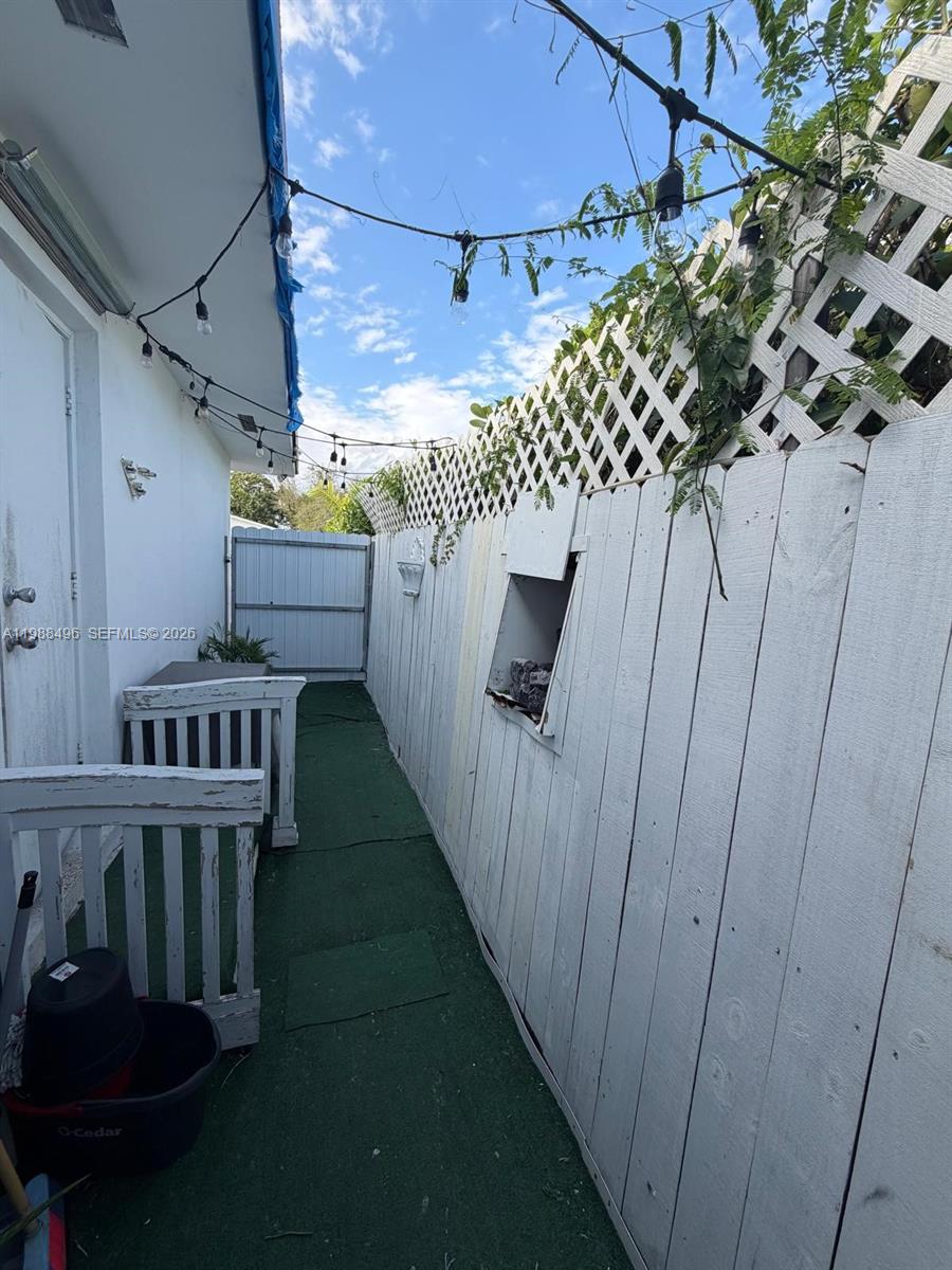 3306 Southwest 24th Terrace Miami, FL 33145 - Photo 12 of 12