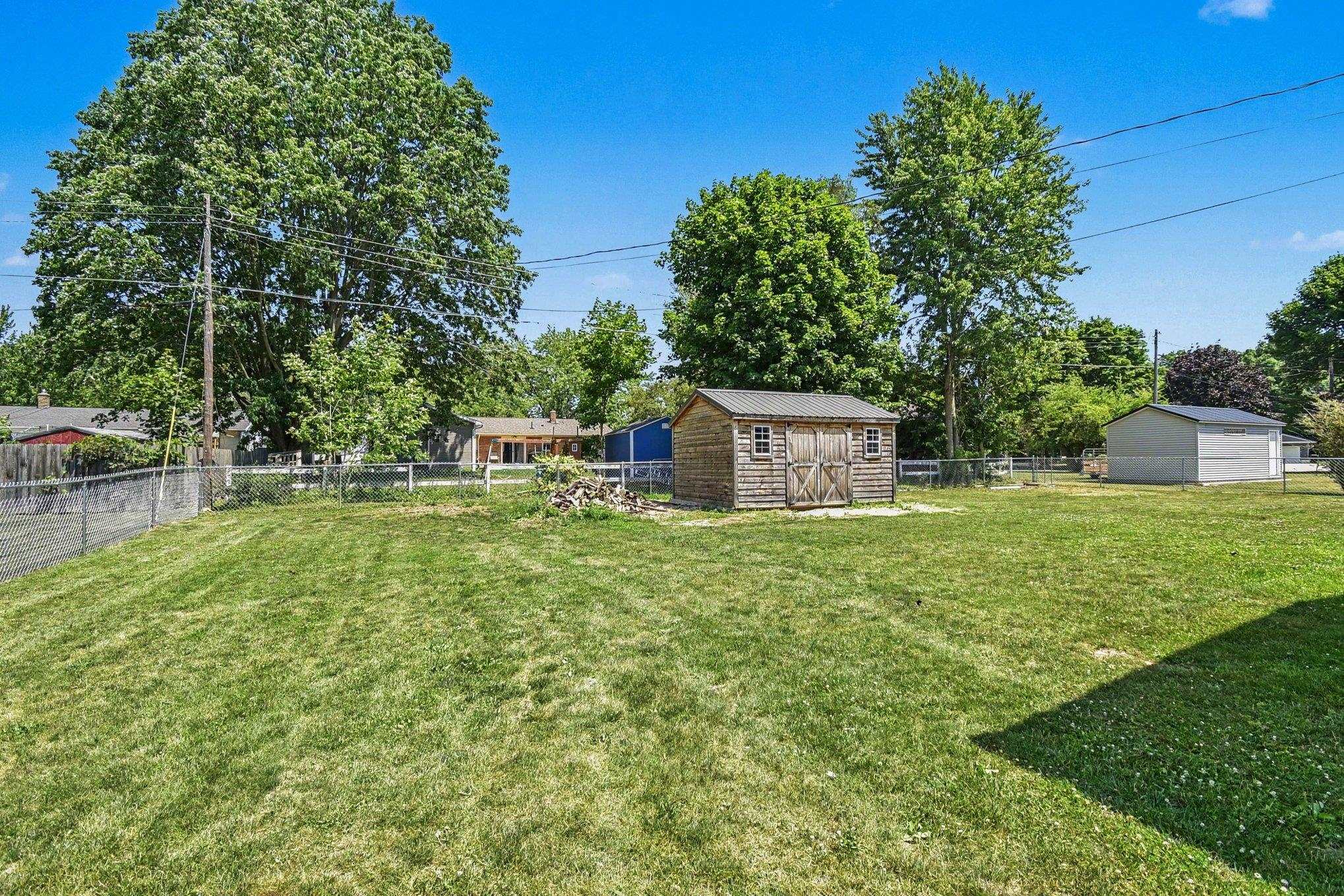 8197 South Federal Road Shepherd, MI 48883 - Photo 6 of 41