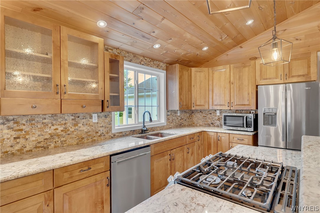 3840 Beebe Road Wilson, NY 14108 - Photo 8 of 50