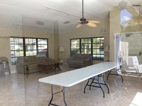 $4,700 | 8895 Old Pine Road, Unit 4, Boca Raton, FL 33433