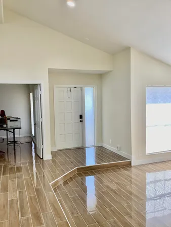 $4,700 | 8895 Old Pine Road, Unit 4, Boca Raton, FL 33433