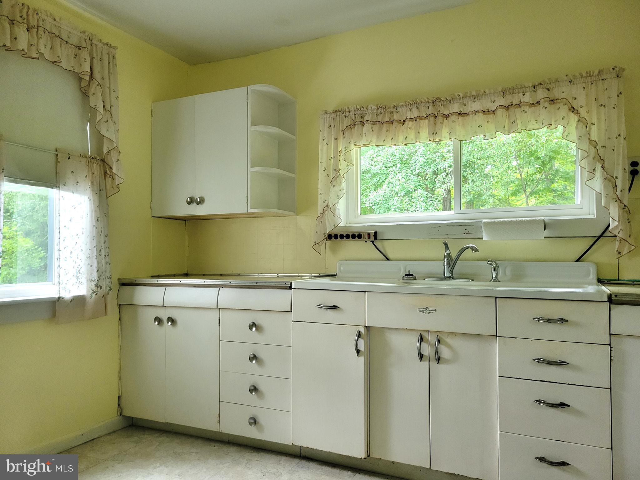 179 Topper Road Fairfield, PA 17320 - Photo 5 of 23