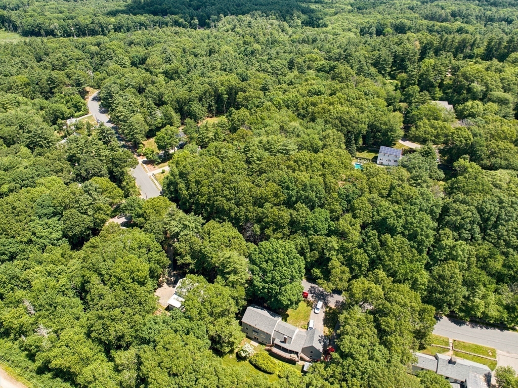 73 Parsonage Lane Topsfield, MA 01983 - Photo 9 of 19