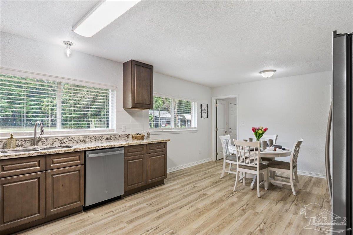 4840 West Spencer Field Road Pace, FL 32571 - Photo 14 of 34
