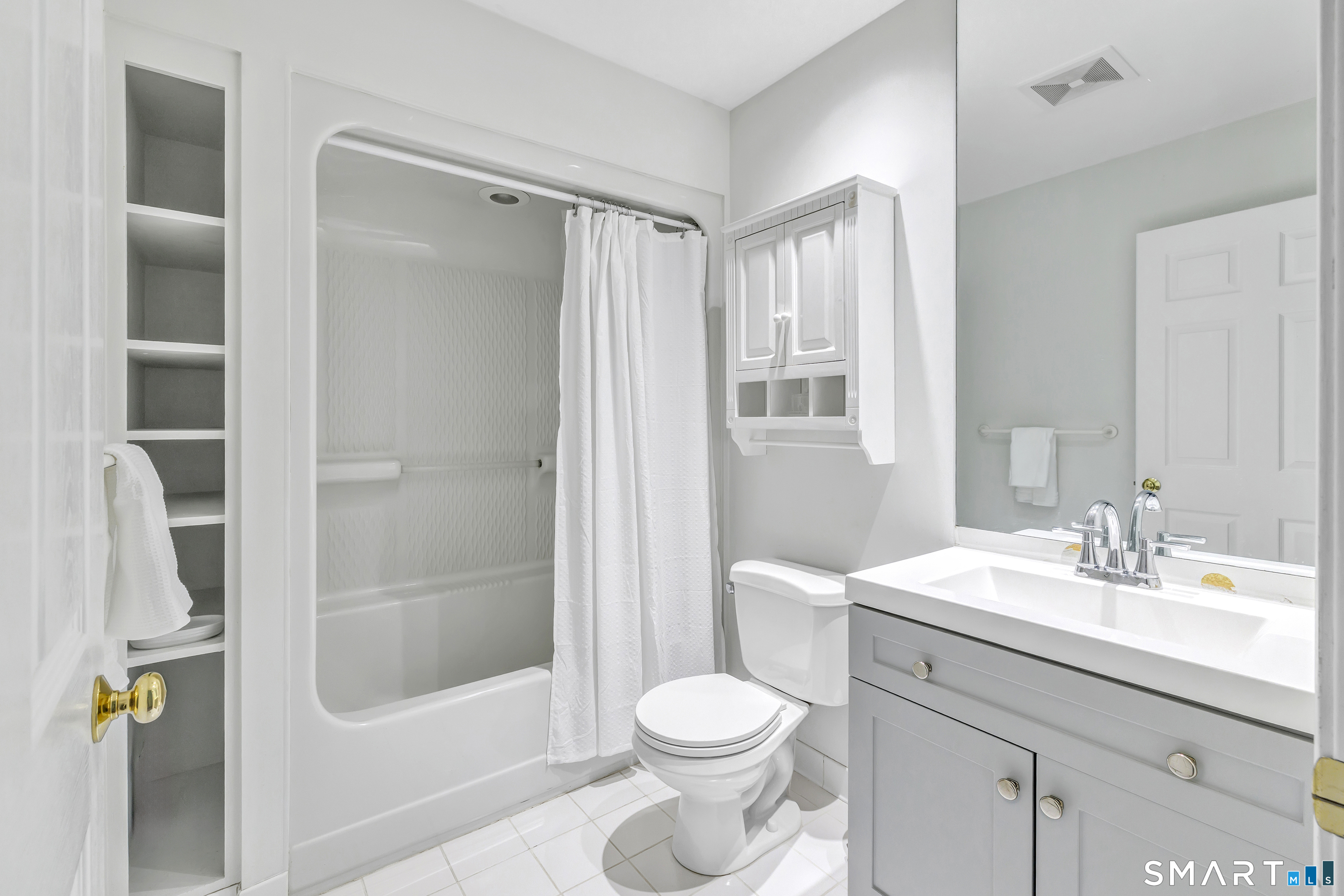 121 Picketts Ridge Road Redding, CT 06896 - Photo 20 of 40