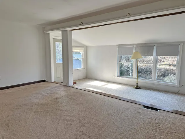 $295,000 | 70 Overlook Drive, Londonderry, VT 05148