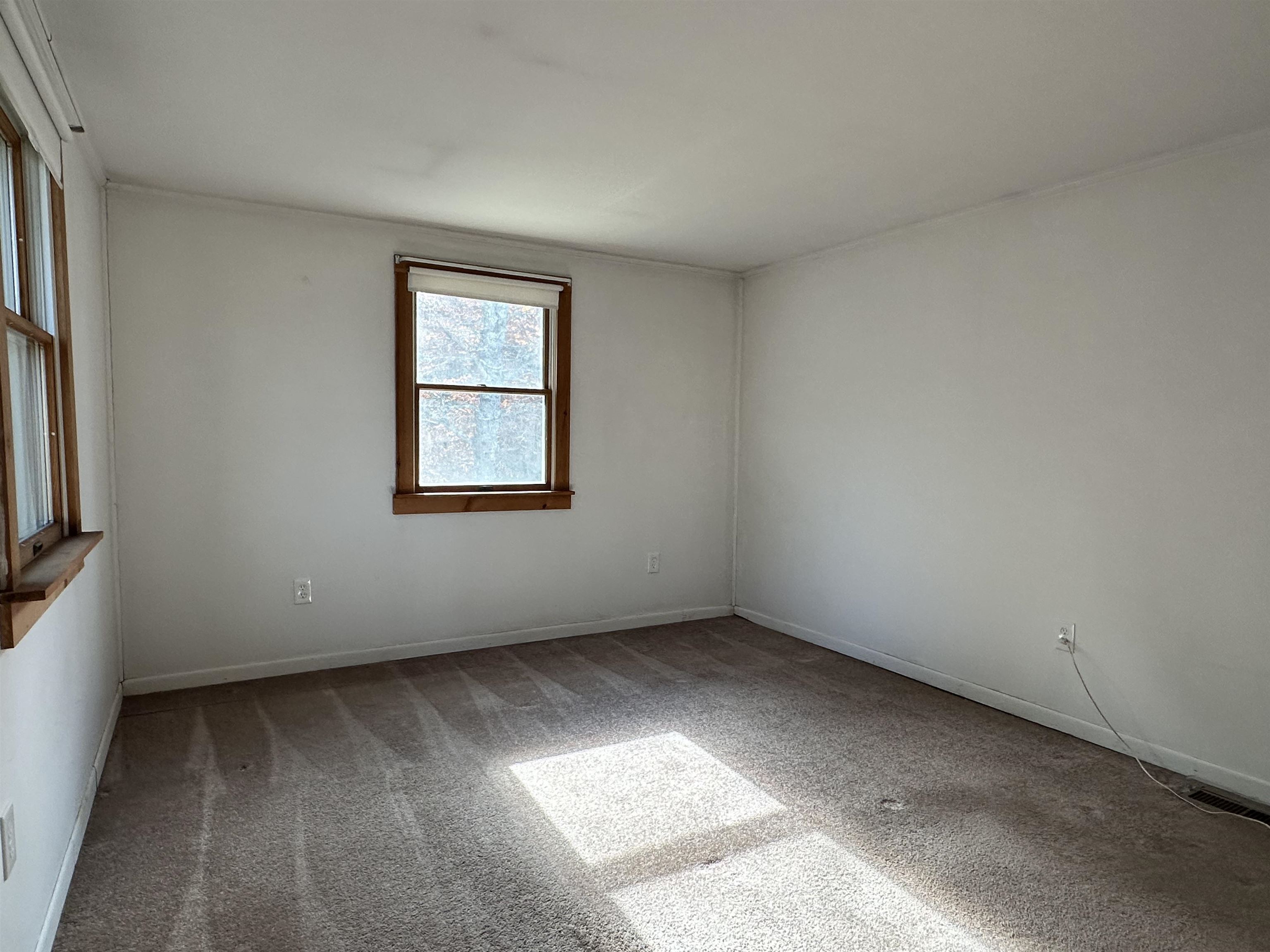 70 Overlook Drive Londonderry, VT 05148 - Photo 13 of 33