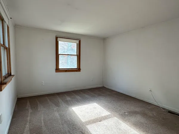 $285,000 | 70 Overlook Drive, Londonderry, VT 05148