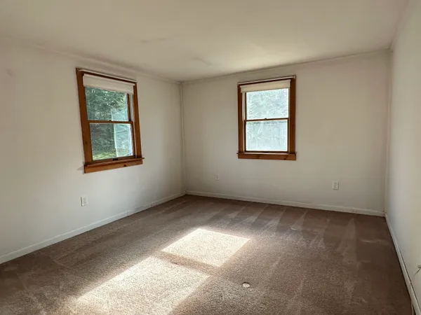 $285,000 | 70 Overlook Drive, Londonderry, VT 05148