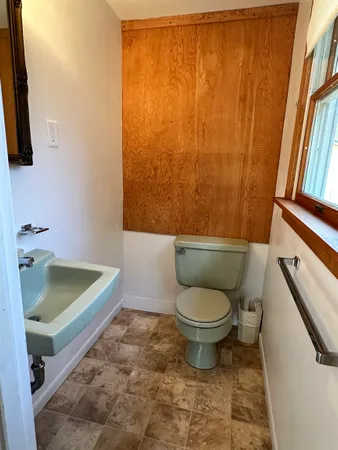 $285,000 | 70 Overlook Drive, Londonderry, VT 05148