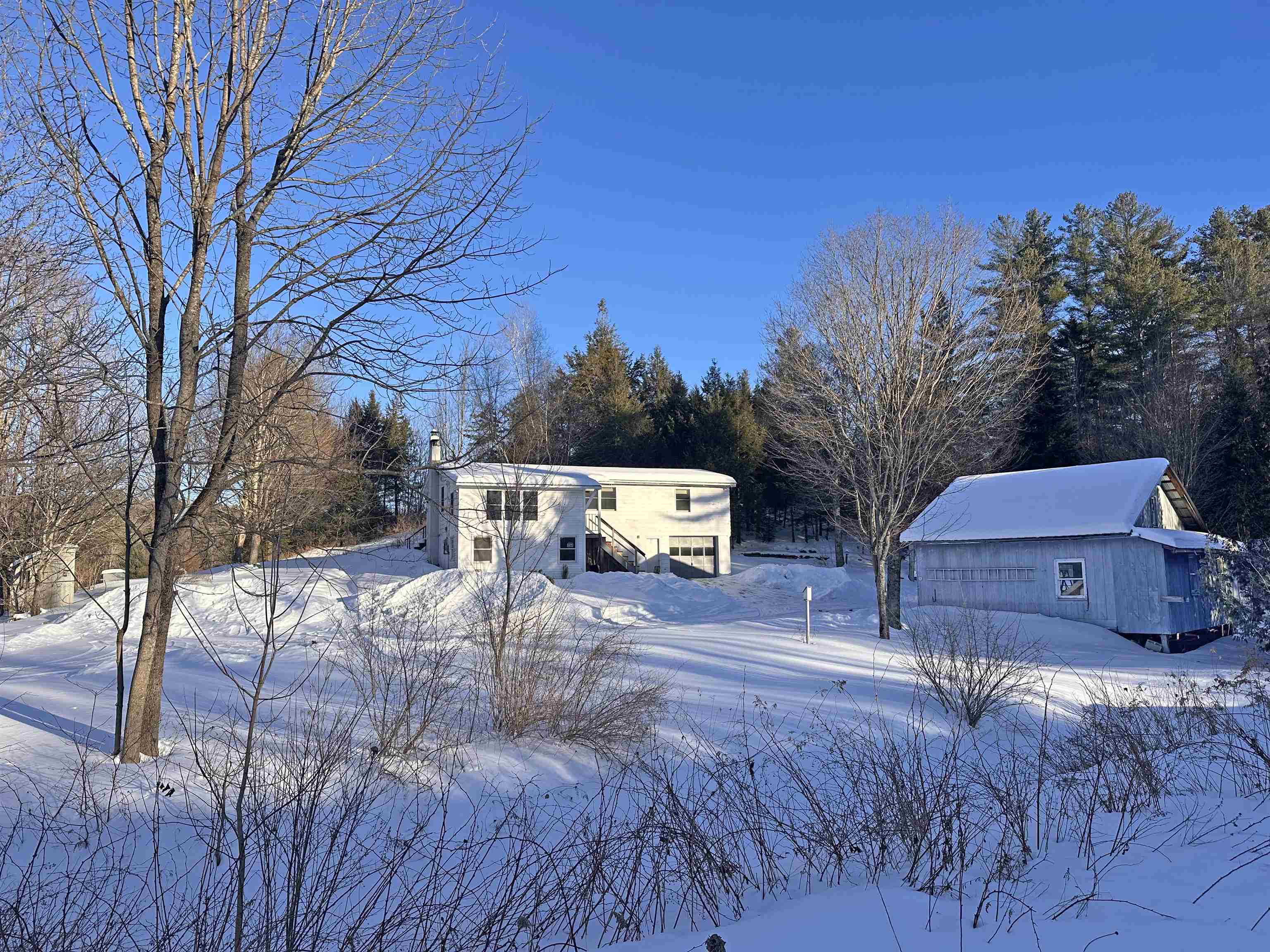 70 Overlook Drive Londonderry, VT 05148 - Photo 2 of 39