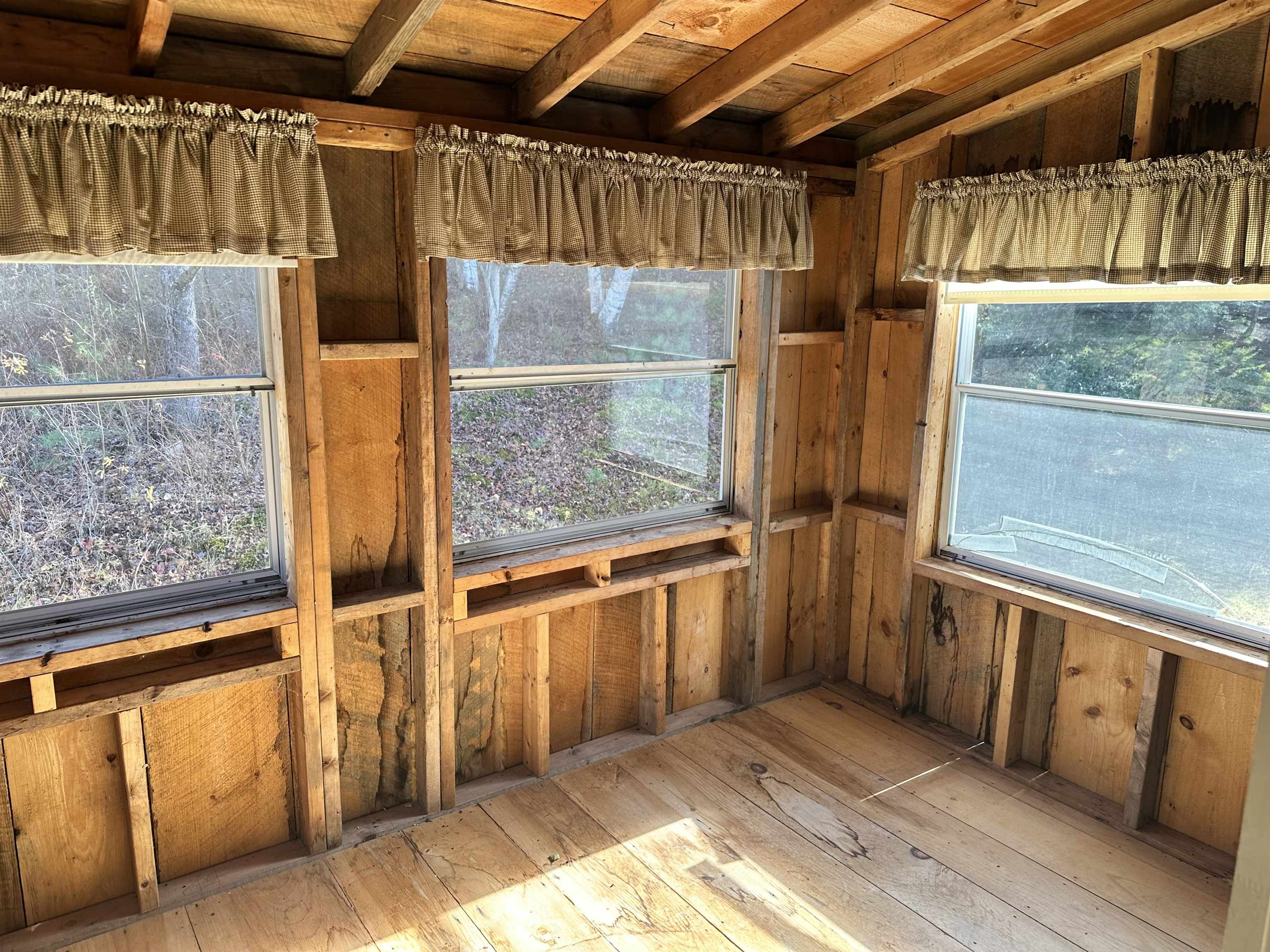 70 Overlook Drive Londonderry, VT 05148 - Photo 23 of 39