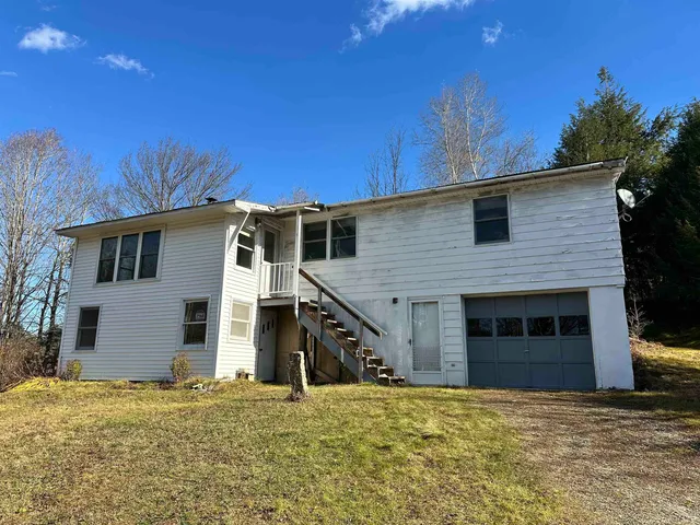 $295,000 | 70 Overlook Drive, Londonderry, VT 05148