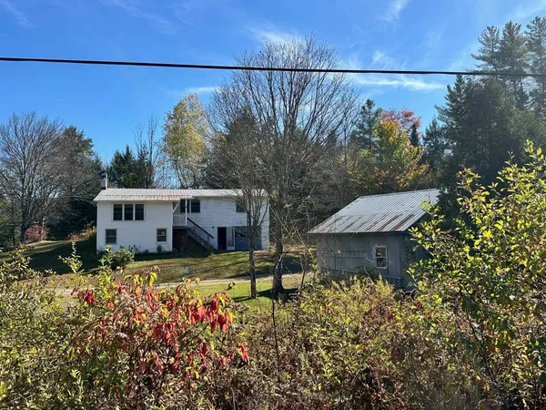 $285,000 | 70 Overlook Drive, Londonderry, VT 05148