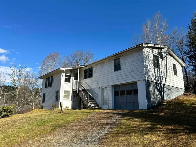 $295,000 | 70 Overlook Drive, Londonderry, VT 05148