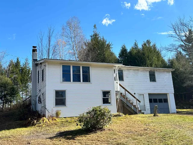 $295,000 | 70 Overlook Drive, Londonderry, VT 05148