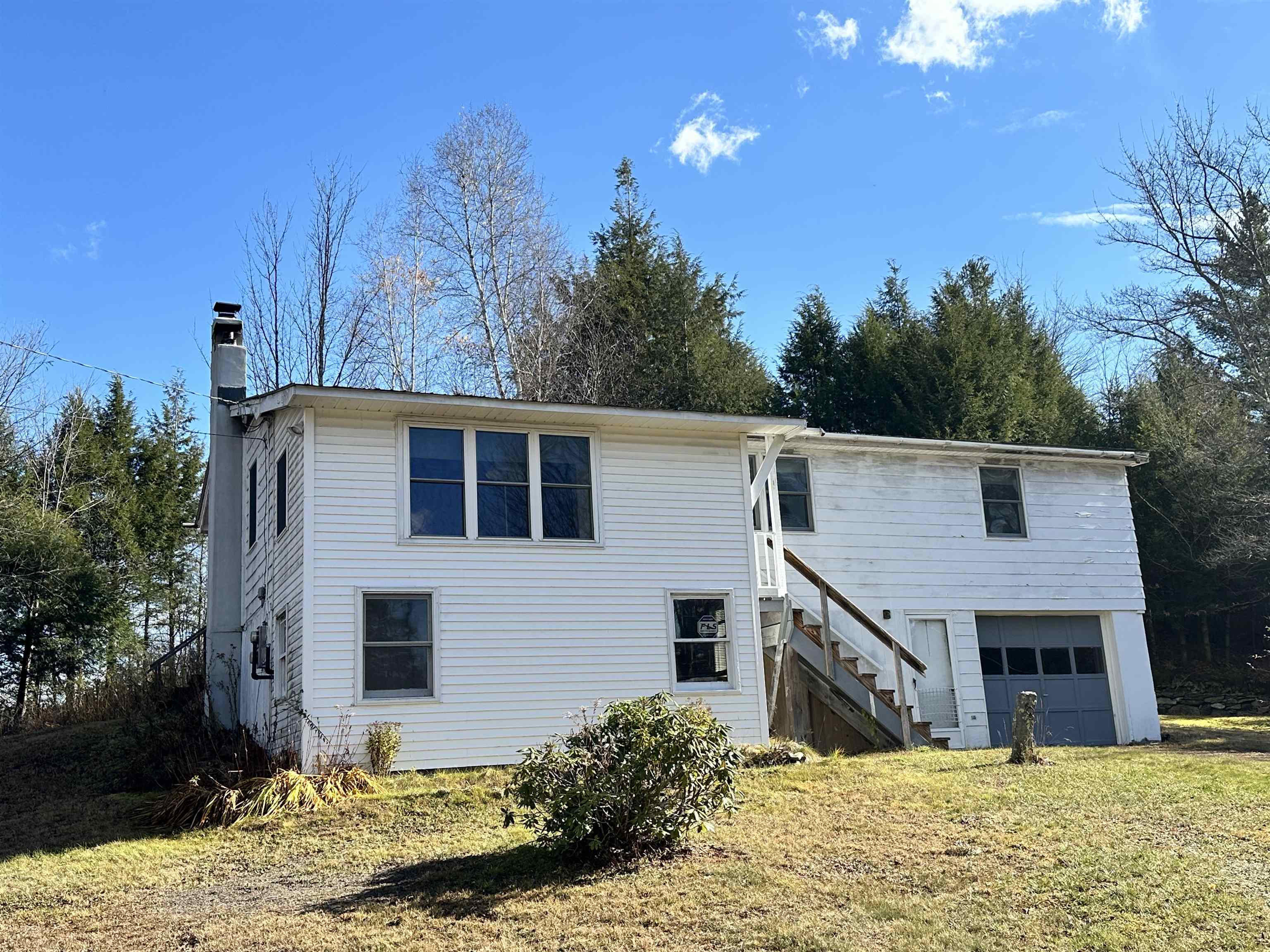 70 Overlook Drive Londonderry, VT 05148 - Photo 5 of 33