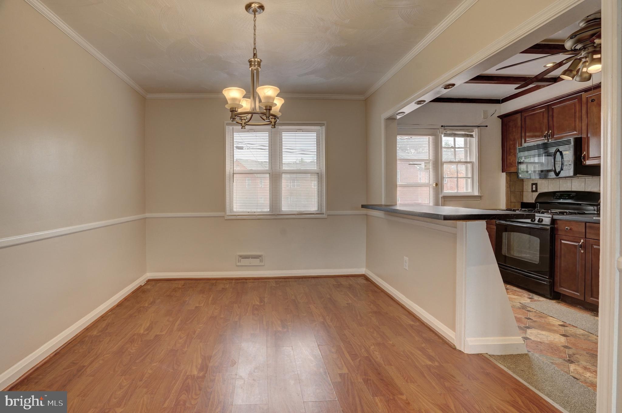 505 Brisbane Road Baltimore, MD 21229 - Photo 8 of 34
