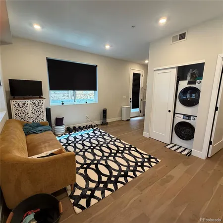 $1,650 | 4025 Jason Street, Unit 101, Denver, CO 80211